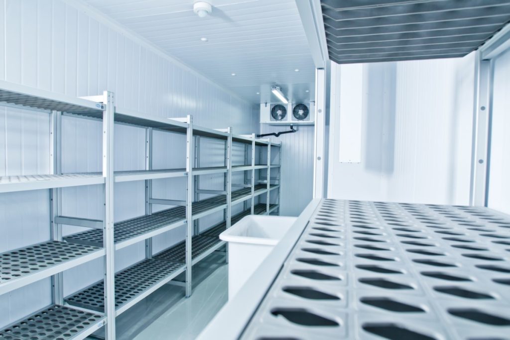 Ledoor Levante S.L. | Recomendaciones para elegir la cámara frigorífica industrial que necesitas en tu negocio